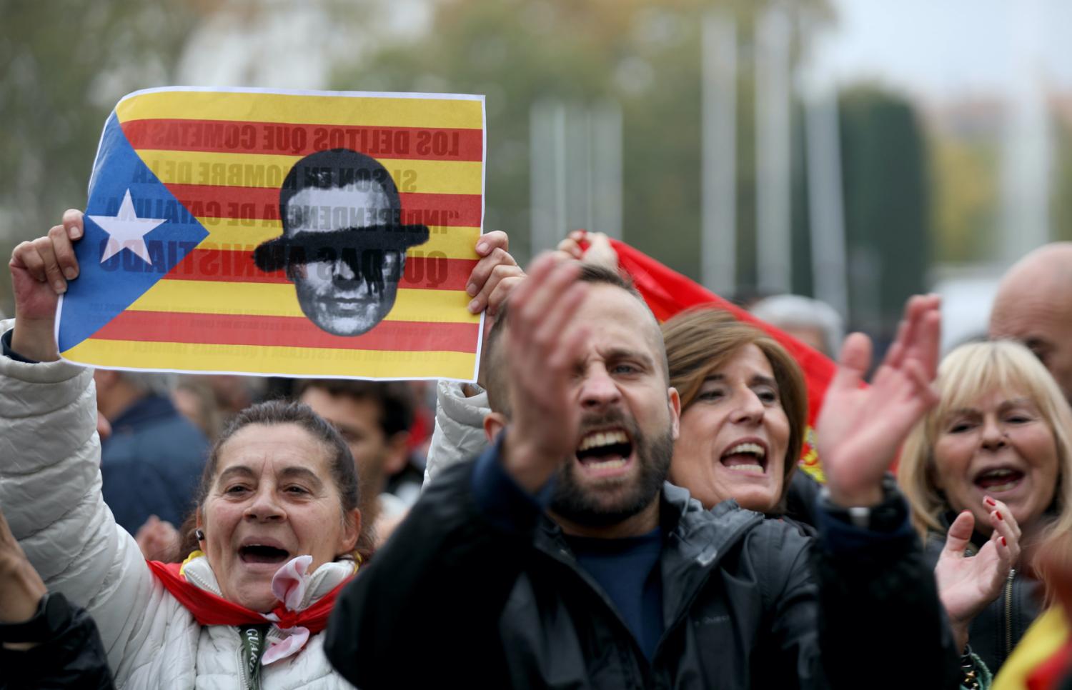 Spanish Socialists Face Critical Regional Elections